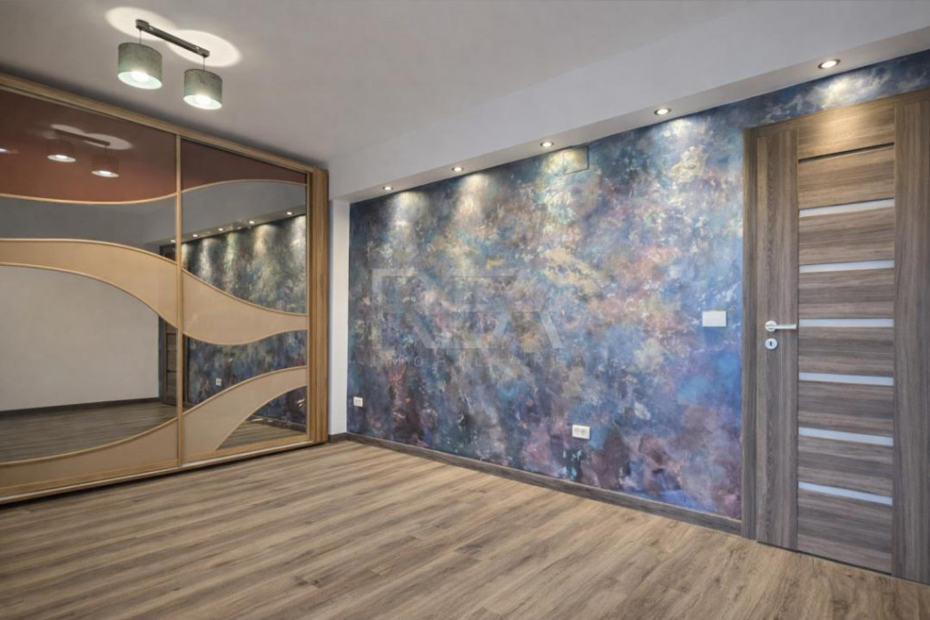 3 camere Sălăjan decomandat, centrală, an 2025, 86 mp