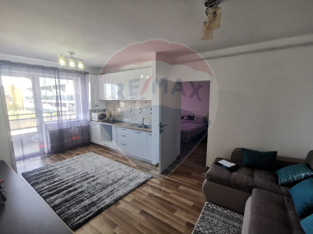 Apartament de închiriat + parcare