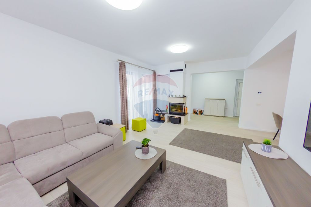 Casă modernă la cheie în Baia Sprie – 892 mp teren