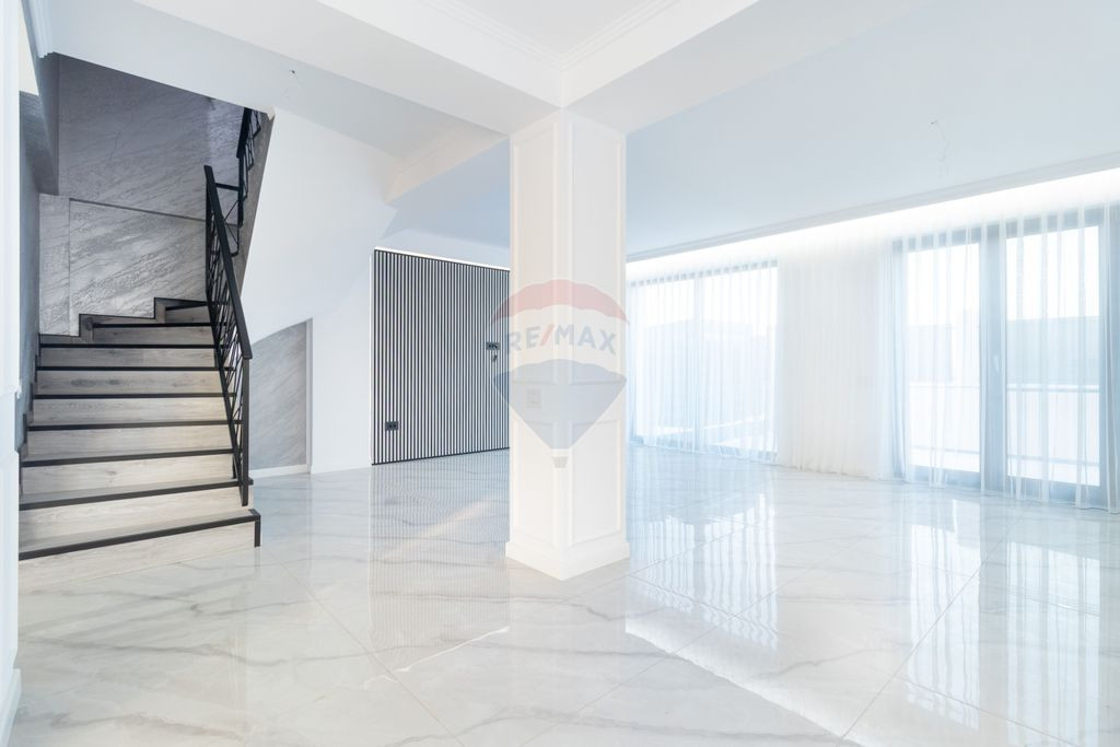 | COMISION 0% | VILA INDIVIDUALA |4 CAMERE| FINISATA COMP...