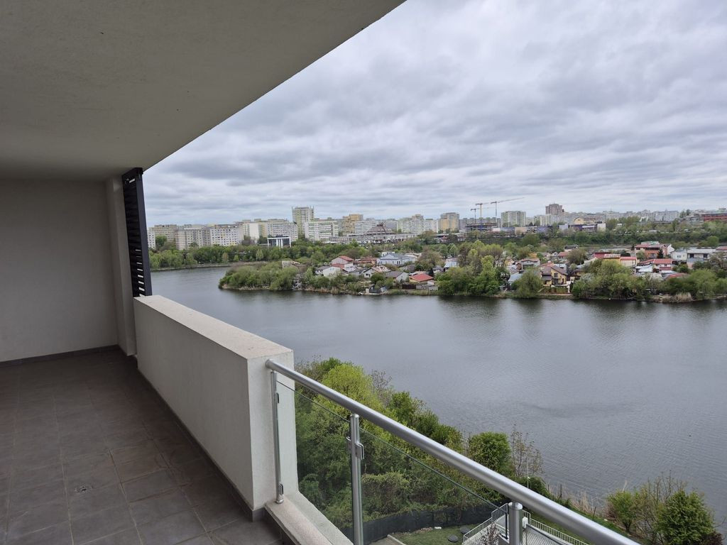 3 CAMERE VEDERE SUPERBA SPRE LAC BLOC NOU FINALIZAT TERAS...