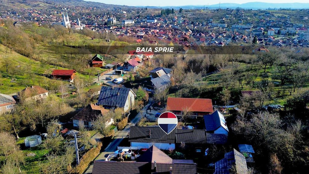 Casă cu 3 camere in Baia Sprie cu priveliste asupra oras...