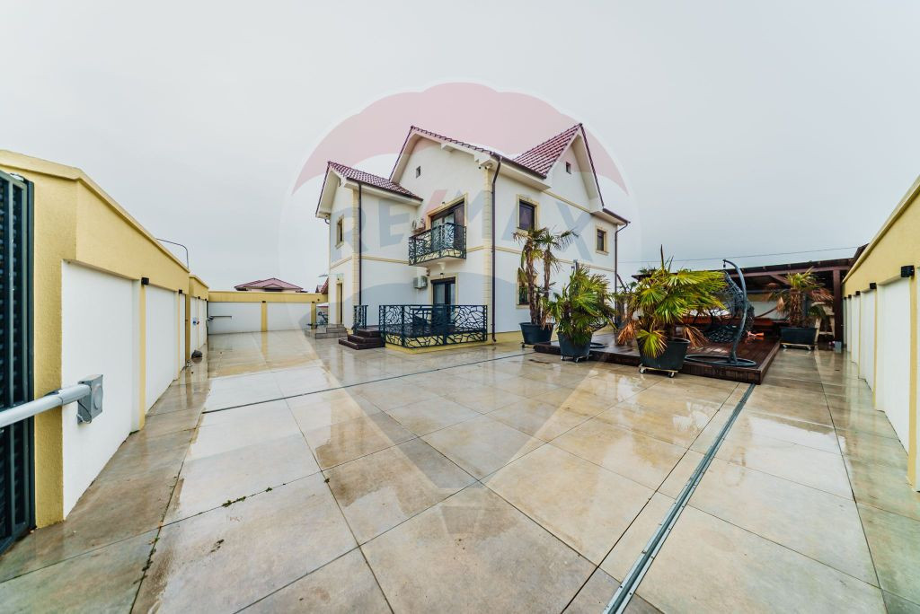 Marmură, Design și Eficiență: Vila Supremă. Comision...