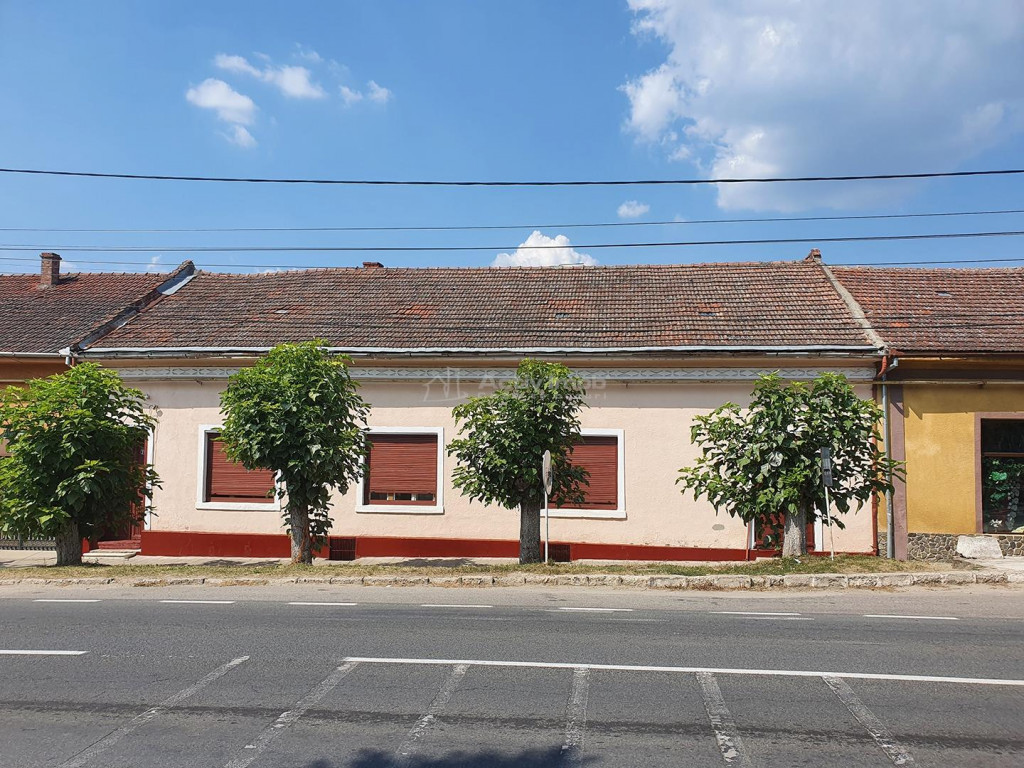 Bocsa Montana, Casa Solida Teren, Strada Principala