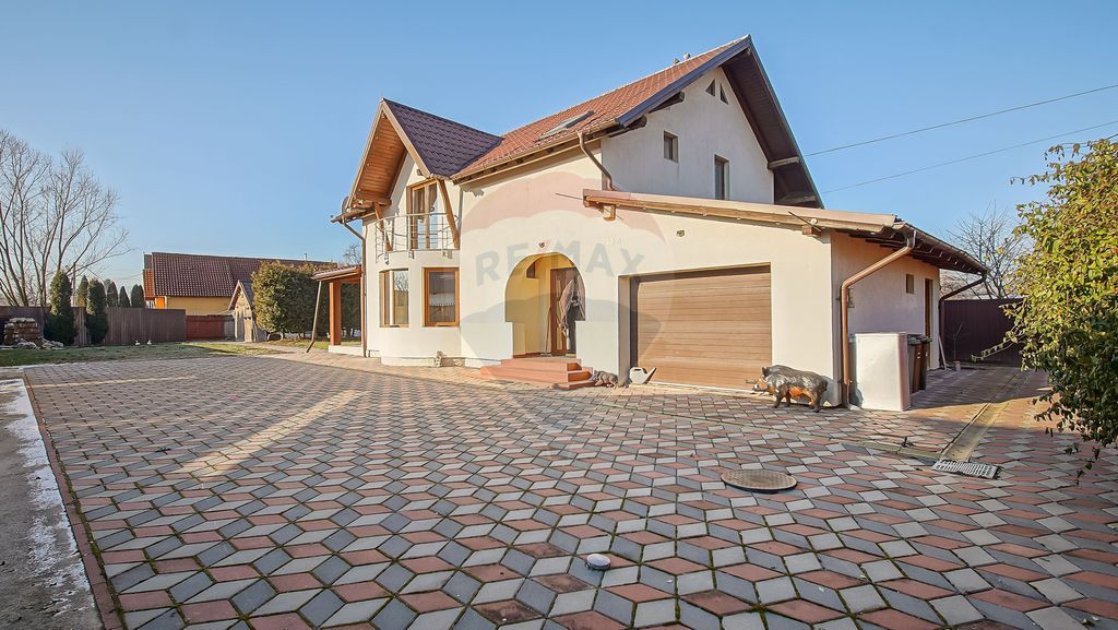 Comision 0% | Apartament 2 camere, mobilat, vedere la pă...