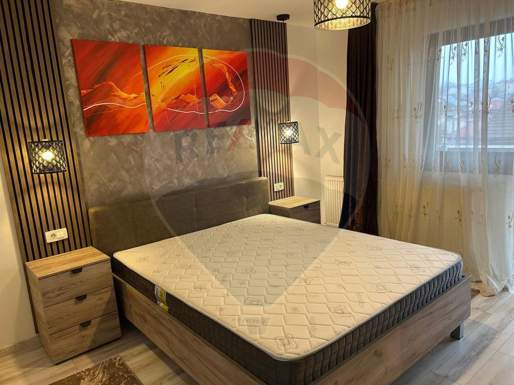 Apartament cu 2 camere în zona Liceul de Arta-Spital nr,1