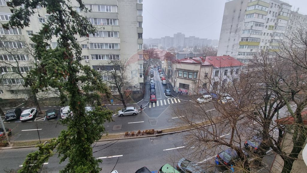 Apartament de inchiriat/2 camere/Banu Manta