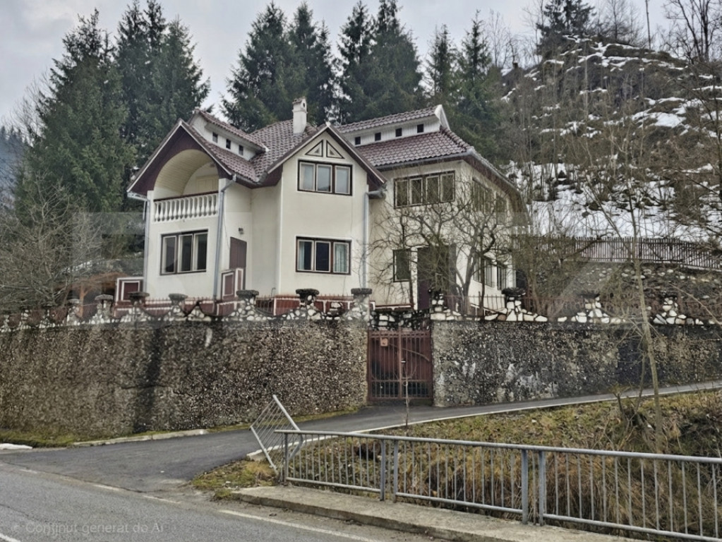 Casă la munte în Scărișoara – 286 mp, teren 2.699 mp