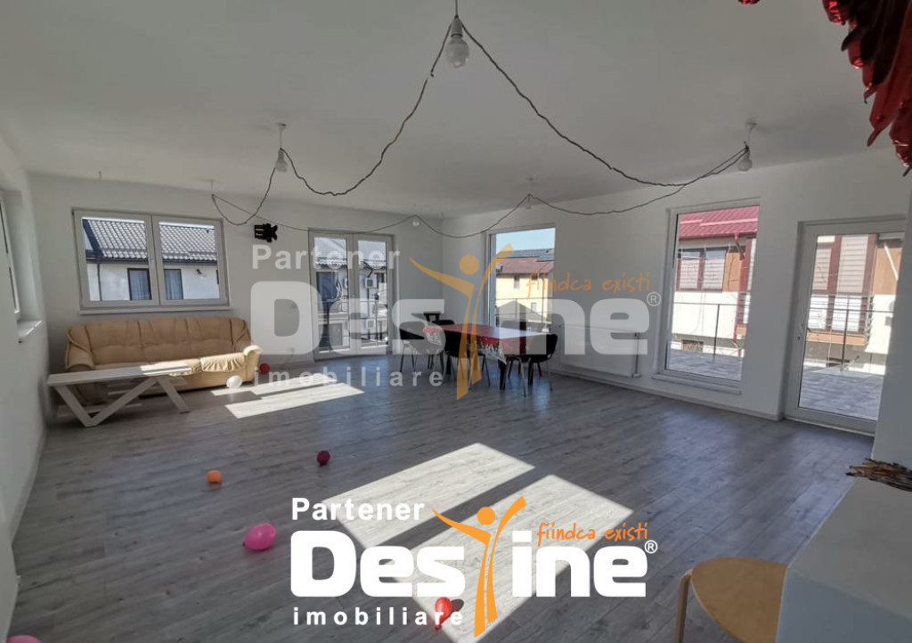 Vila spatioasa + teren 562mp, pentru locuit/spatiu comercial