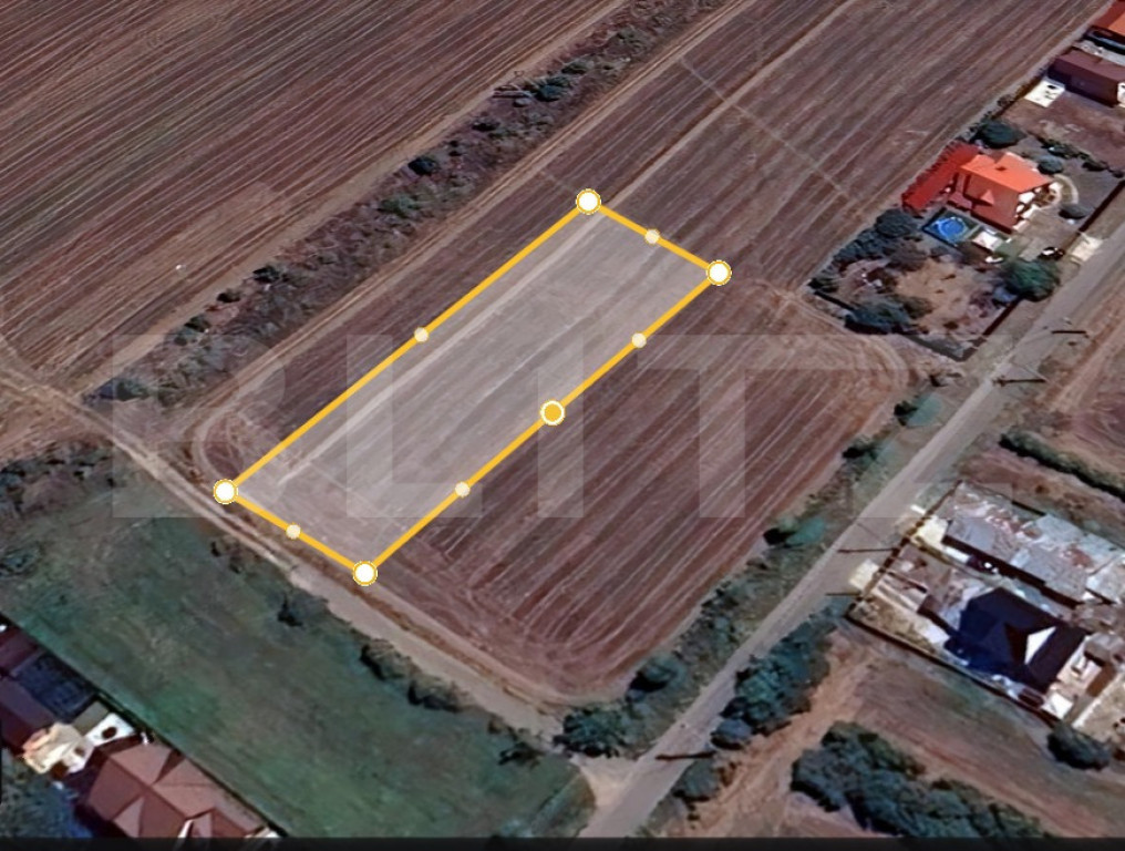 TEREN INTRAVILAN CONSTRUCTII