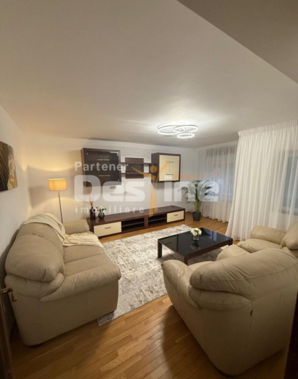 Apartament 3 camere 78mp, renovat, centrala proprie, zona Sa