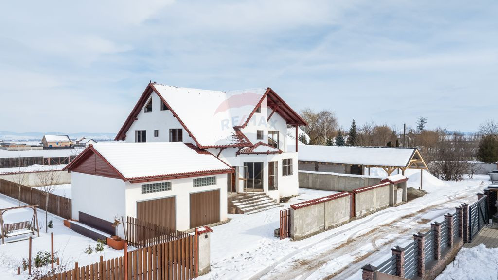 COMISION 0%| Casă individuală | 2 garaje | 192 mp utili...