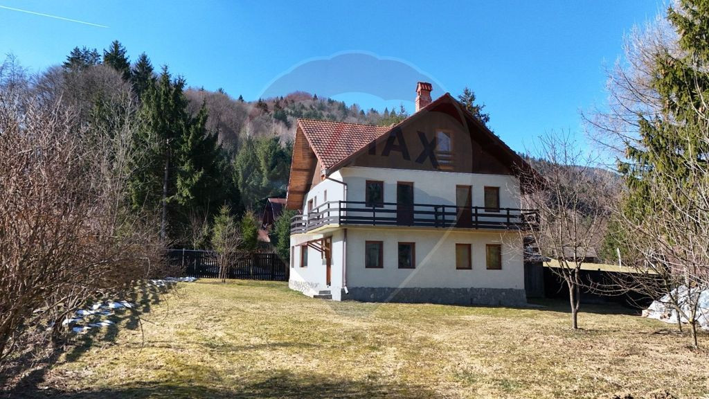 Casă de vacanță în Plaiul Foii | Zărnești | P+E+M |...