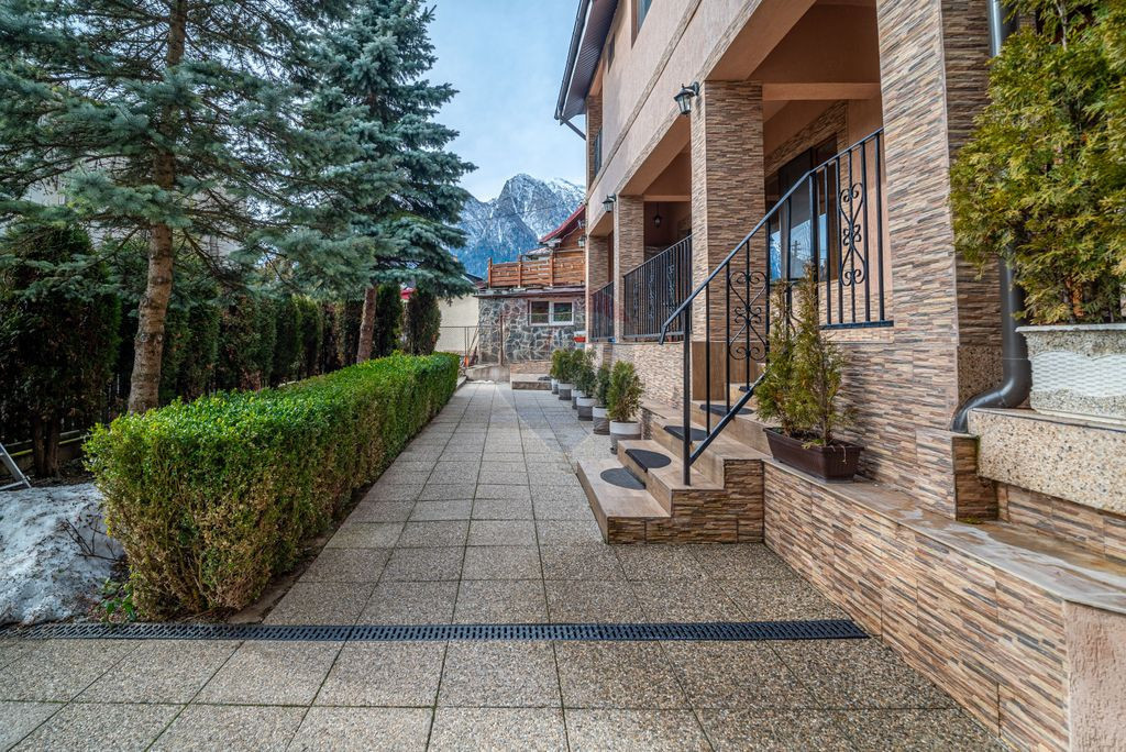 Apartament 3 camere in Busteni–Aproape de Pârtie și C...