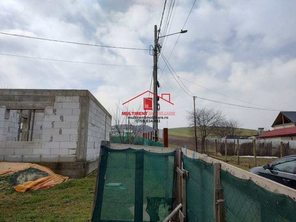 Casa de vanzare din BCA in constructie in Somova !