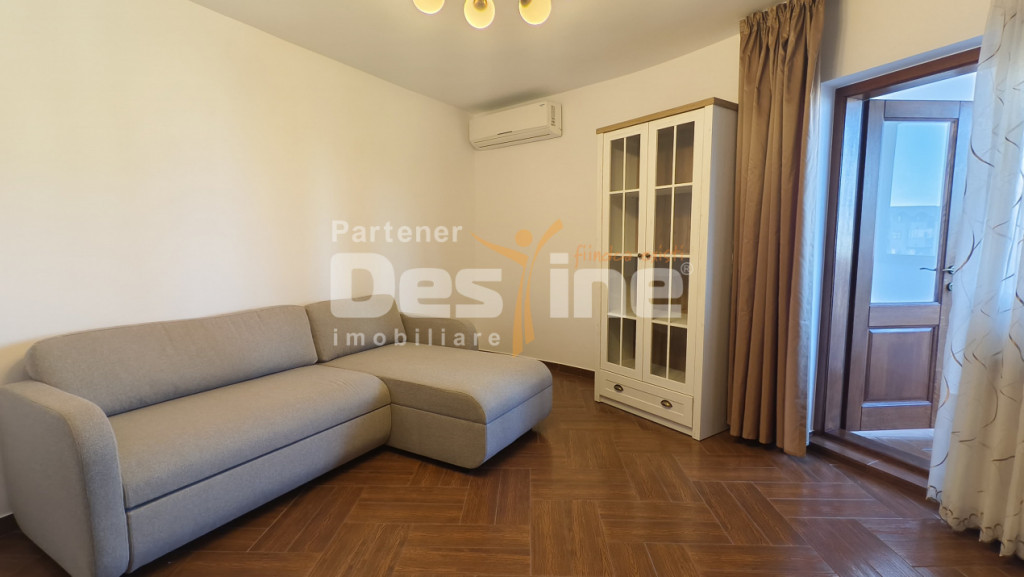 Apartament, 2 camere, ultracentral, etajul 8, Ploiești