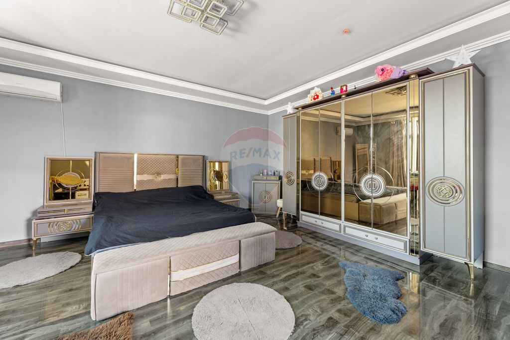 Casă cu teren 591 mp în Vinga, zonă centrală