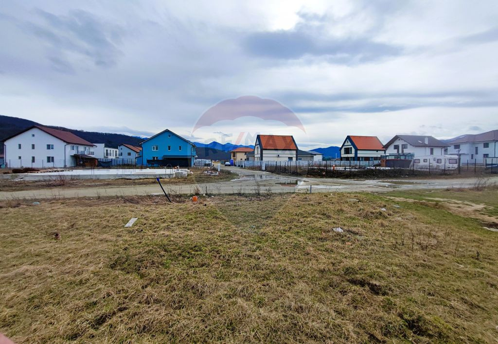 Teren intravilan de vânzare în Tălmaciu