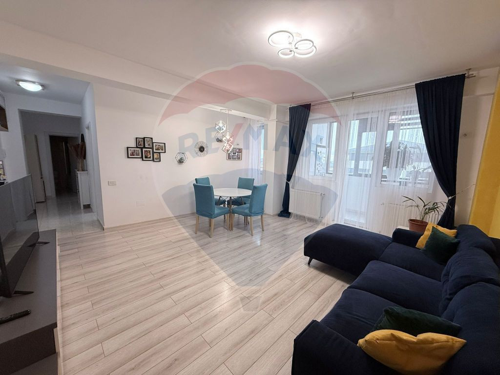 Apartament de vânzare | 3 camere, living 23 mp | Militar...