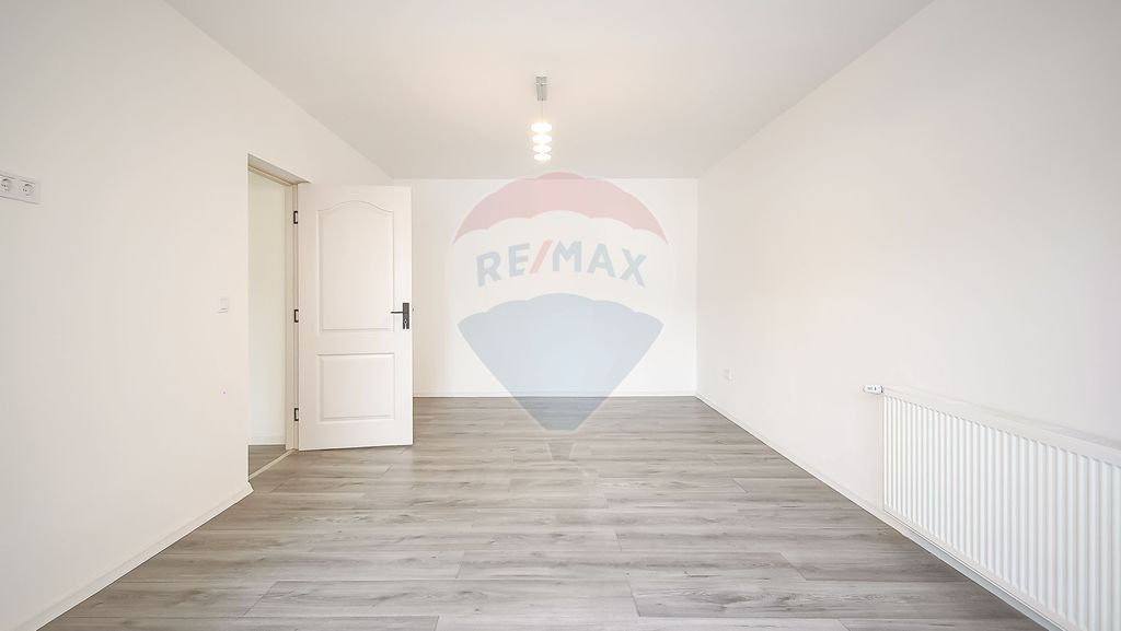 Apartament cu 2 camere de vânzare în zona Judetean