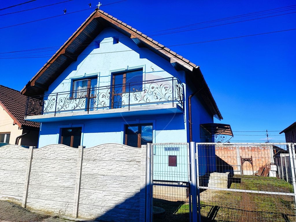 Casă / Vilă cu 5 camere de vânzare