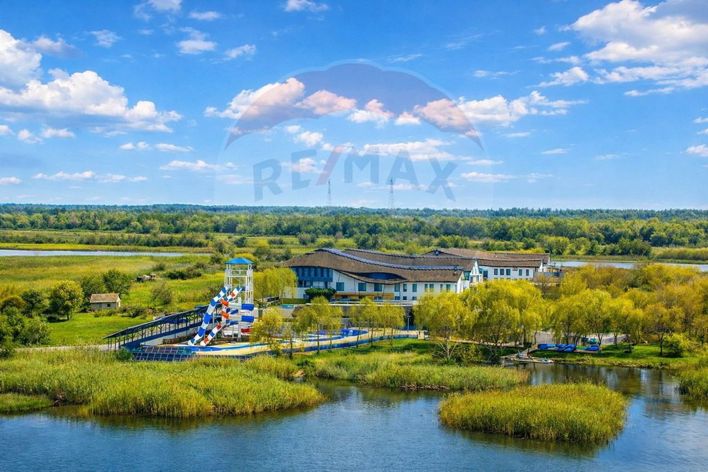 PENINSULA RESORT-RESORT IN DELTA DUNARII | 39 UNITATI |AQ...