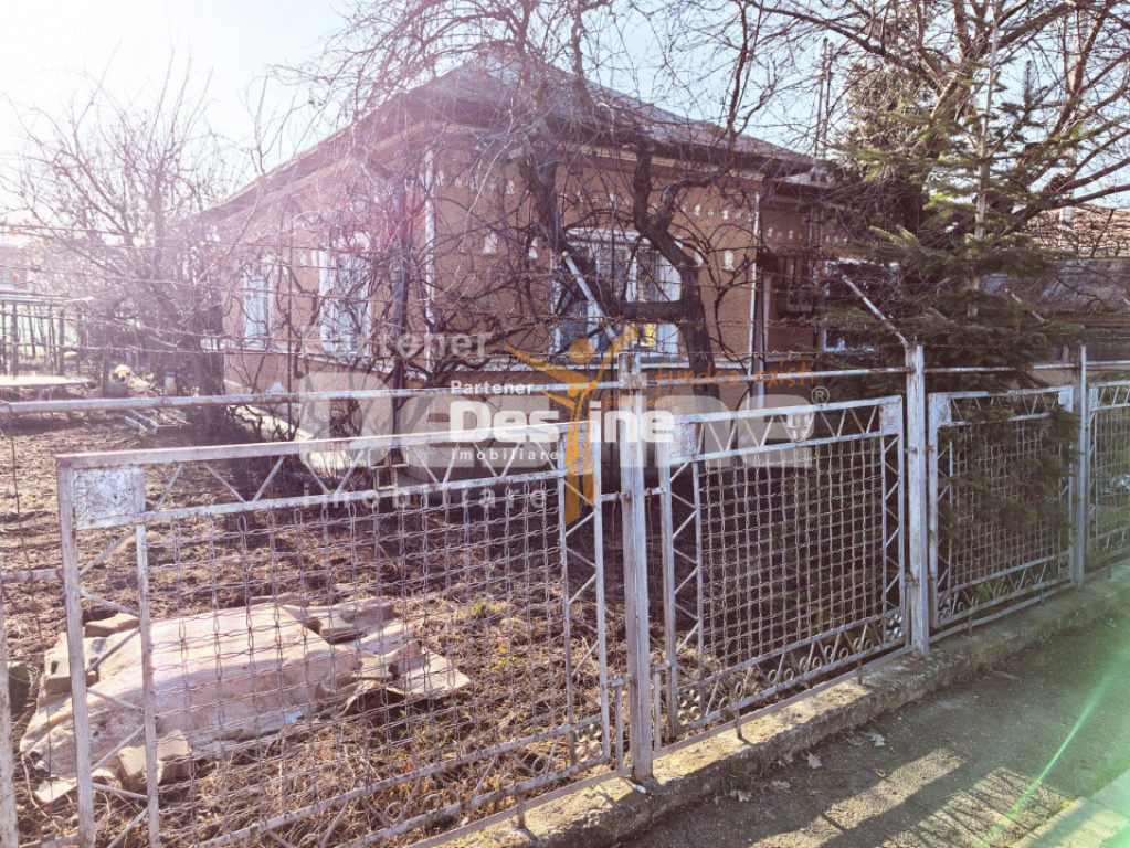 Casa de vanzare Copou-Sadoveanu 156mp + 412 mp teren