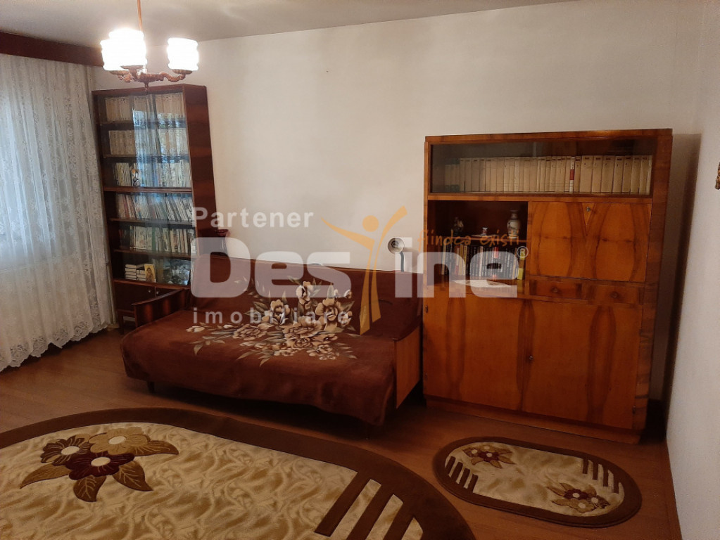 Apartament cu 2 camere decomandat , situat in cartierul Astr