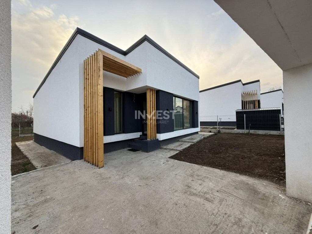 CASA INDIVIDUALA, 4 CAMERE, 2 BAI , 540 mp teren, MIROSLAVA-