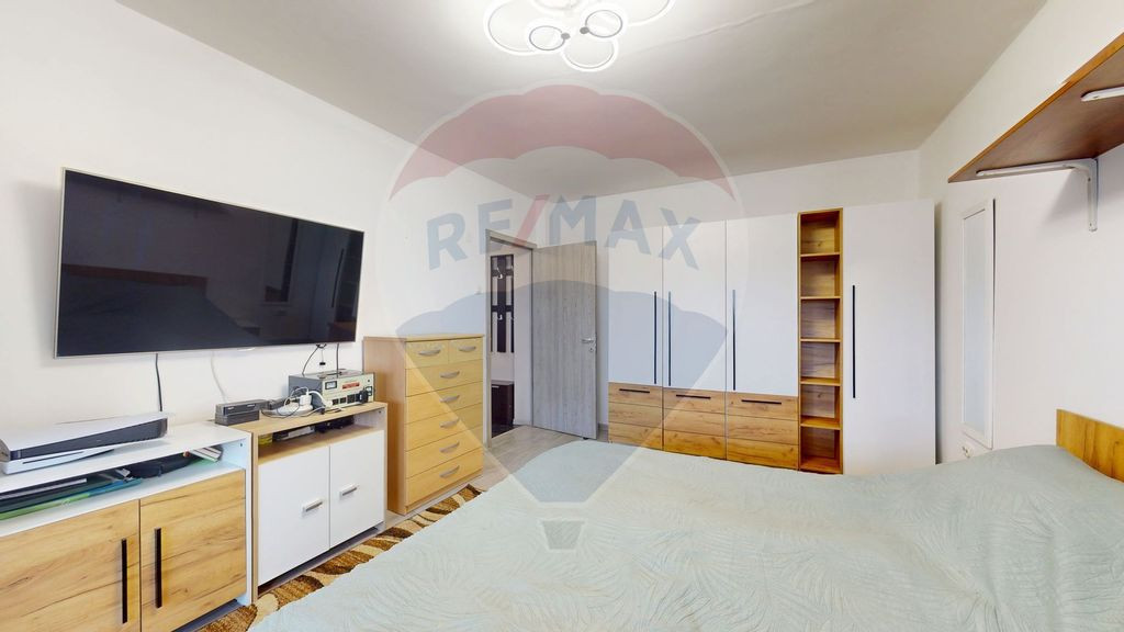 Apartament 3 camere | 81 mp | Parcare | Priveliște superbă