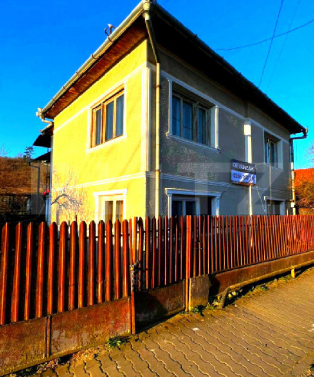 Casă de vânzare în Blaj – 1950 mp teren, 110 mp utili