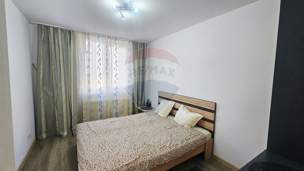Apartament cu 2 camere de închiriat în zona Maratei