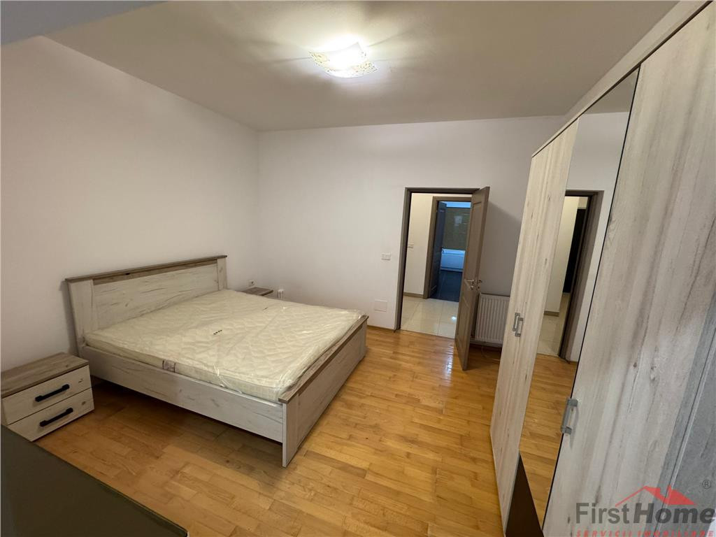 Ap 2 cam, etaj 2, zona IPJ Vrancea- Liceul Unirea- Scoala 5