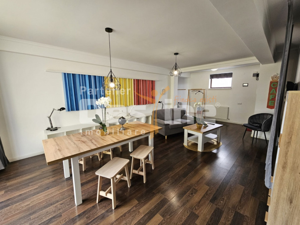 Apartament 2 camere la vila, etajul 1, Central, Strada de Mi