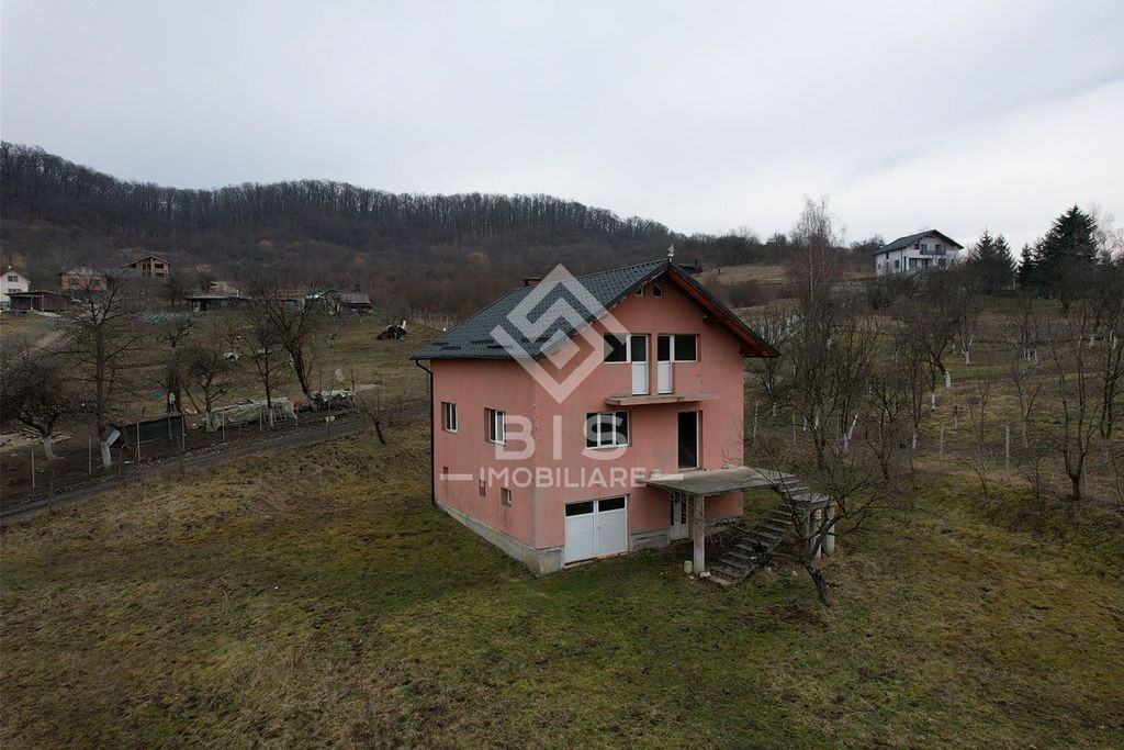 Casă Individuală 10 Ari Teren – Valea Jelnei