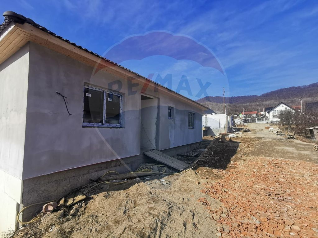 Casa noua de vanzare | Tautii de Sus |