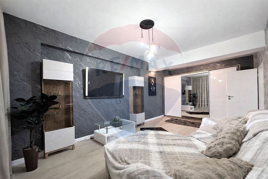 Apartament cu 2 camere de închiriat în zona Prelungirea...