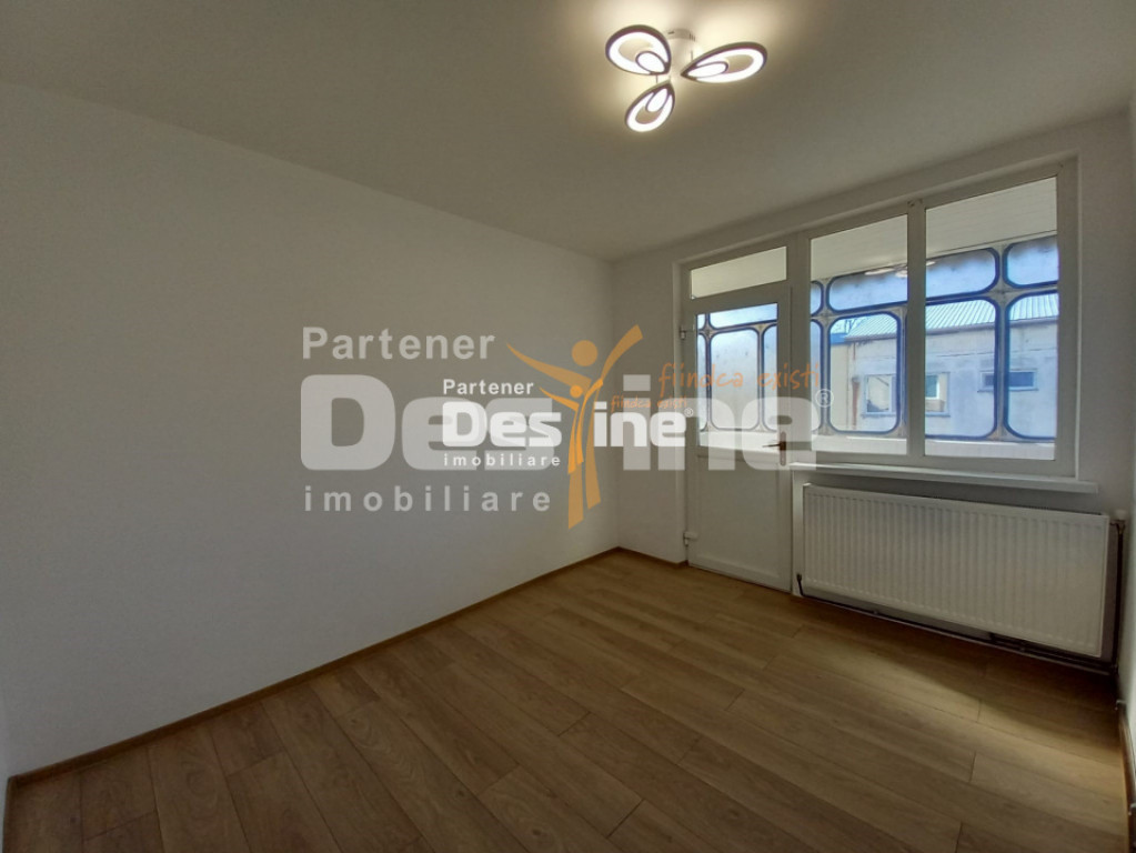 Apartament 2 camere 46 mp model decomandat, renovat in total