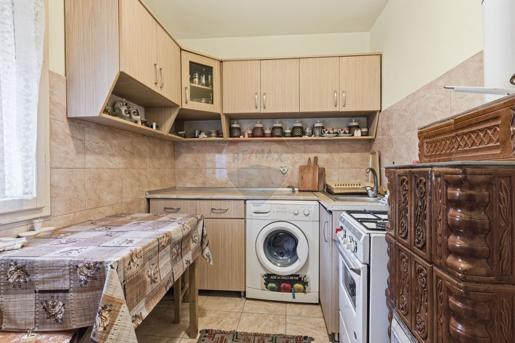 Apartament 2 camere de vanzare in zona Ultracentral, Sebis