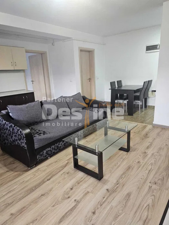Studio, suprafata de 45mp + balcon, mobilat si utilat, cu lo