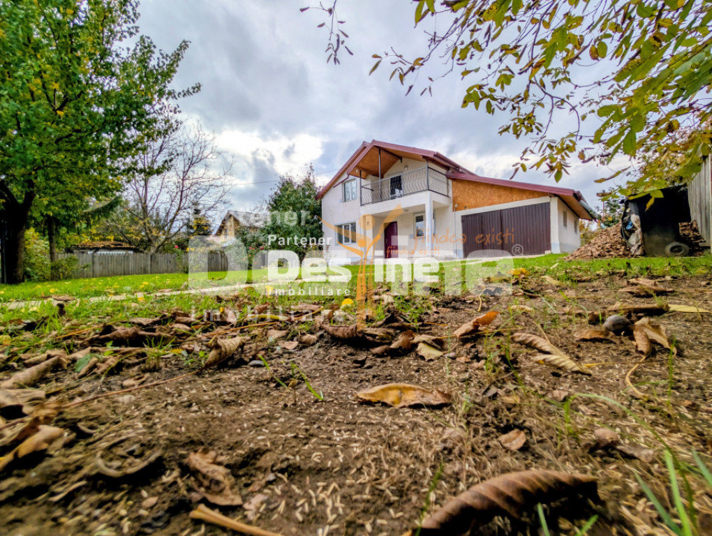 Casă individuală P+M 113 mp + garaj + beci 500 mp teren -