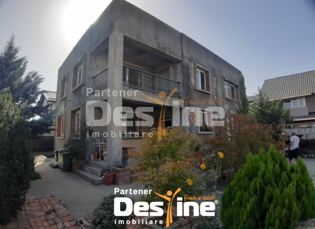 Vila P+1 la gri, curte libera, zona Magurele