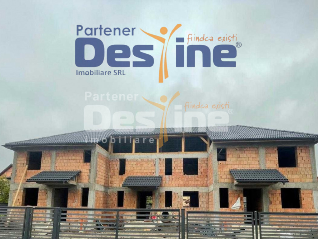 Case moderne tip triplex NZEB de vânzare în Brașov – zo