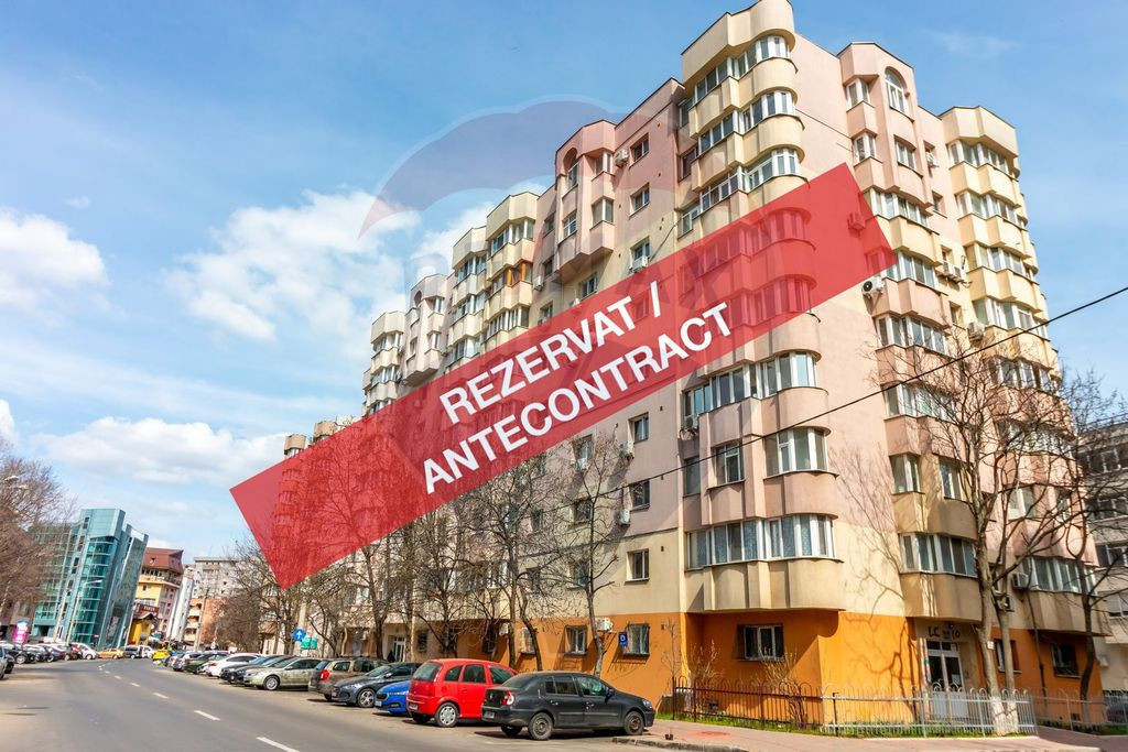 Apartament cu 3 camere de vânzare în zona Vitan Mall / ...
