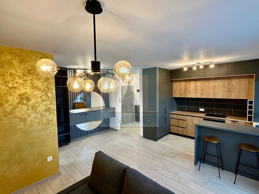 Apartament 2,5 camere, terasa 16 mp, parcare, boxa -zona ...