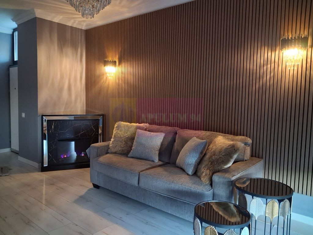 Vila tip duplex Otopeni- 23 August.