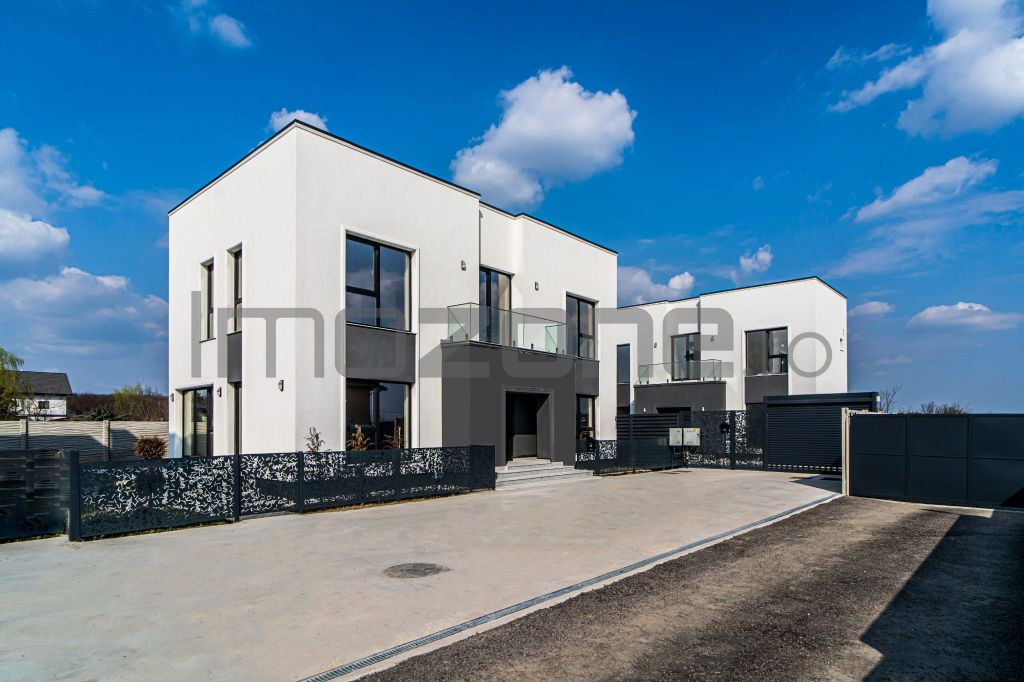 VILA INDIVIDUALA | 4 CAMERE | 2 PARCARI | MUTARE IMEDIATA...