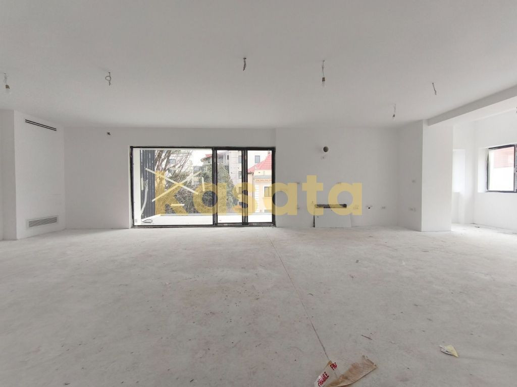 Apartament 4 camere | Herastrau | Loc parcare