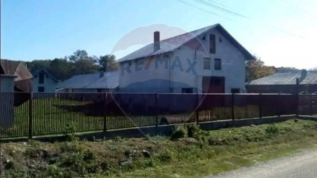 Teren intravilan si construcții în comuna Dragodana, sa...