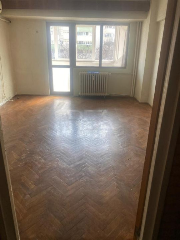 4 camere Pantelimon-Piața Delfinului decomandat, et. 2, an